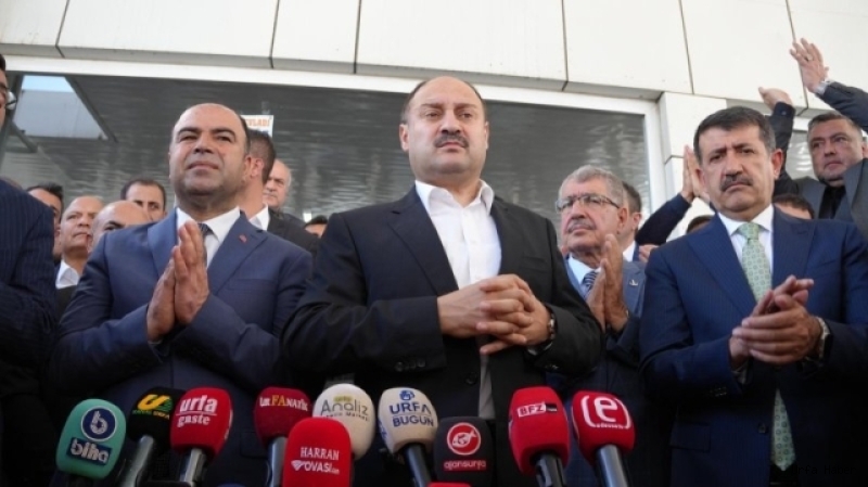 BAŞKAN GÜLPINAR TEBRİKLERİ KABUL ETTİ!