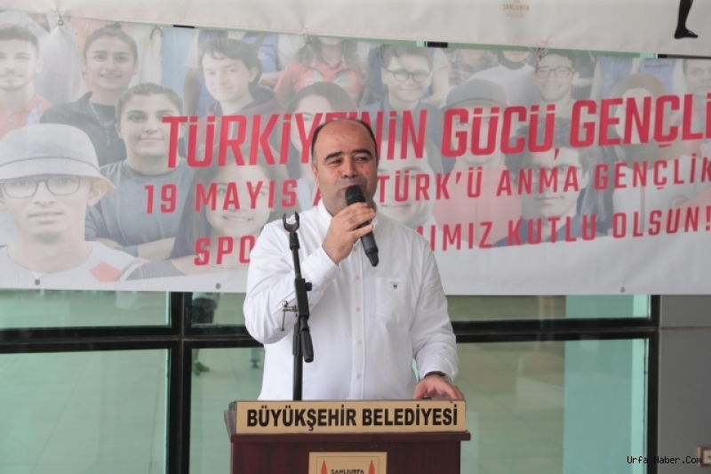 GENÇLİK TURNUVASINDA ÖDÜLLER SAHİPLERİNİ BULDU