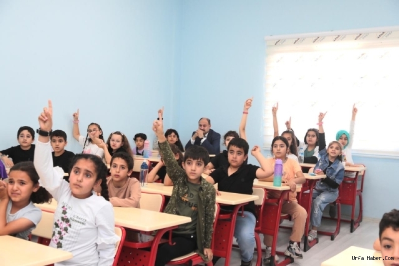 BAŞKAN GÜLPINAR, ÇOCUKLARLA ONLAR GİBİ EĞLENDİ