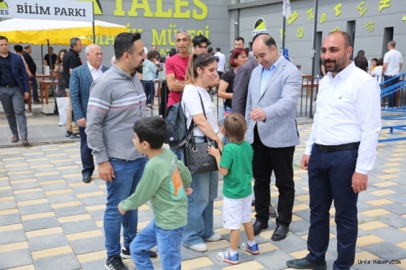 BAŞKAN ÇİFTÇİ, ULUSLARARASI YARIŞMAYA KATILAN ÖĞRENCİLERLE BİR ARAYA GELDİ