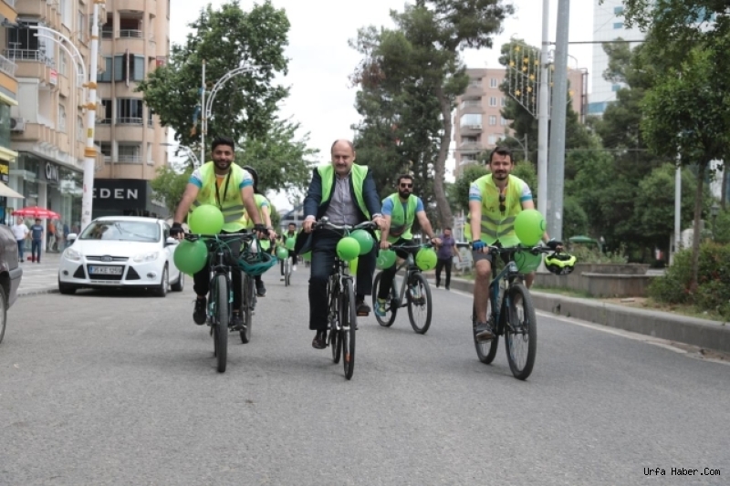 BAŞKAN GÜLPINAR FARKINDALIK İÇİN PEDAL ÇEVİRDİ
