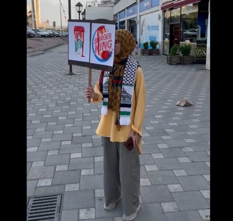 URFA’DA İSRAİL ÜRÜNLERİ İÇİN BOYKOT ÇAĞRISI YAPTILAR