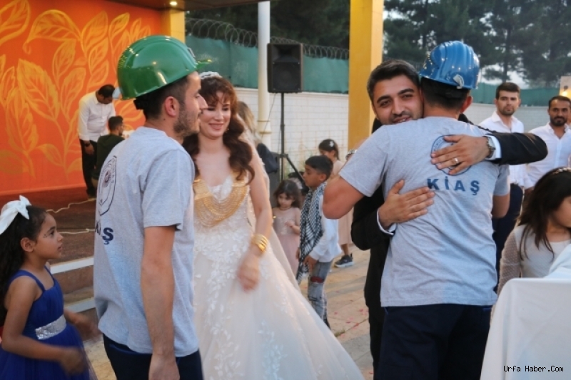 URFADA YAŞAYAN DEPREMZEDEYE MADENCİLERDEN SÜPRİZ
