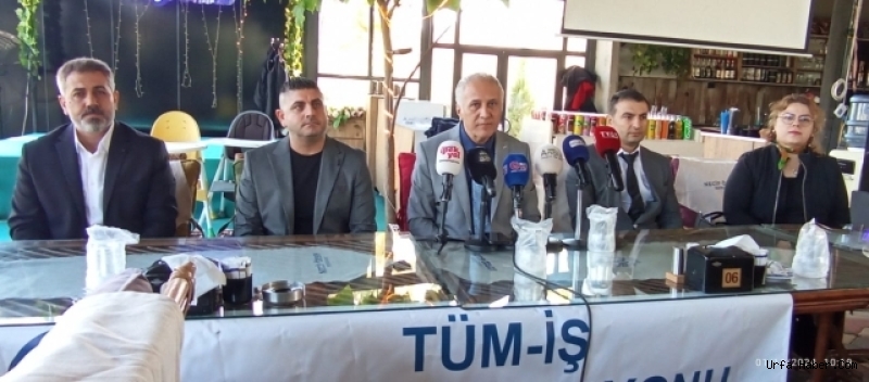 TAZMİNAT DAVASINI KAZANDI URFADA KAHVALTI VERDİ