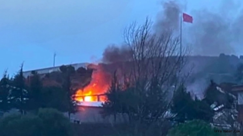 BALIKESİR'DE MÜHİMMAT FABRİKASINDA PATLAMA