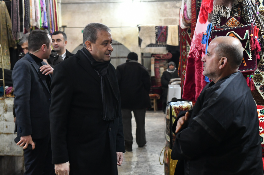 Vali Şıldak’tan Esnaf ve Vatandaş Ziyareti