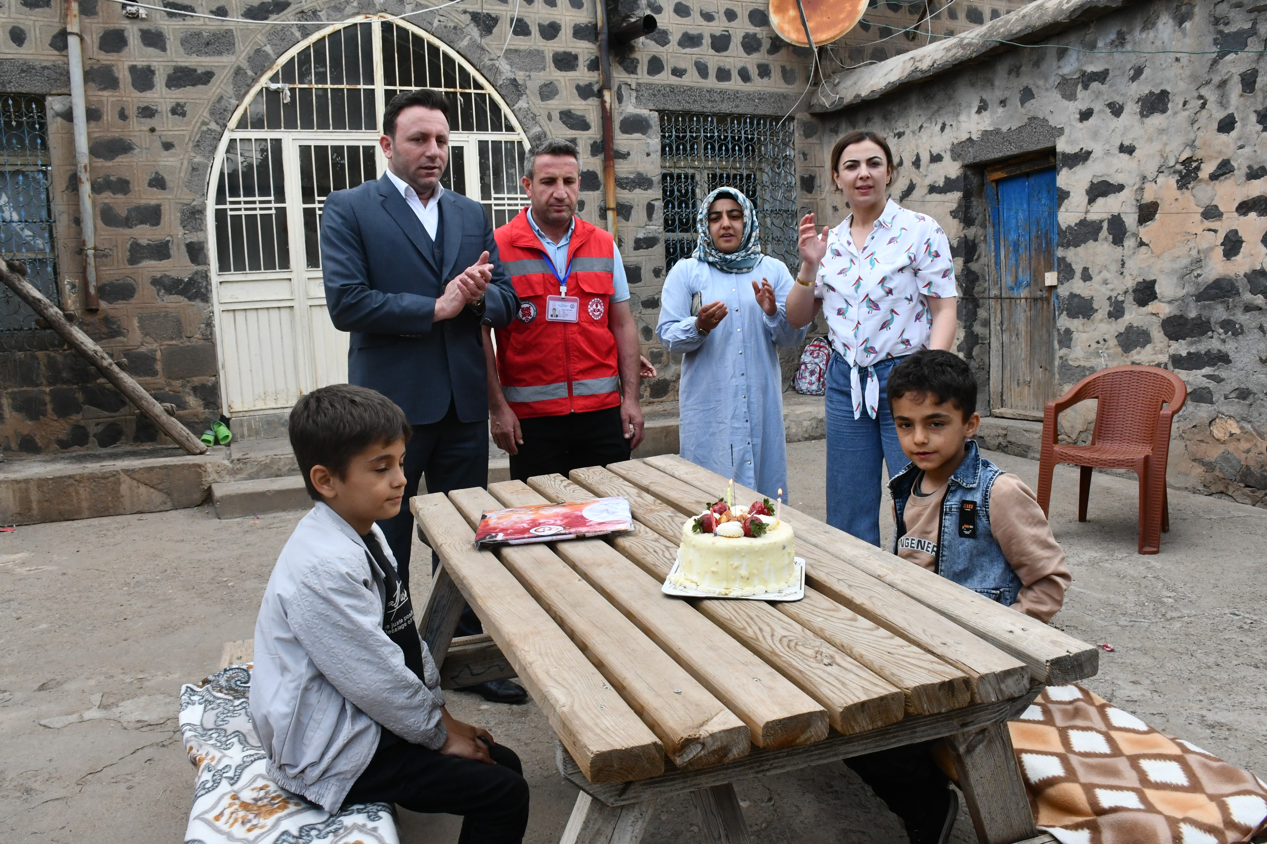 Cezaevinden Gelen Mektup Karşılıksız Kalmadı