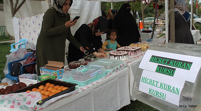 Kur'an kursu öğrencileri için kermes düzenlendi
