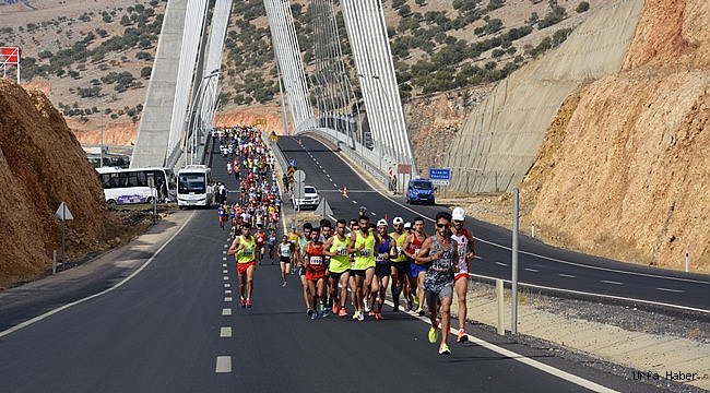 Sporcular, Takoran için koştu