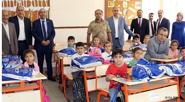 Bozova Belediyesinden öğrencilere destek