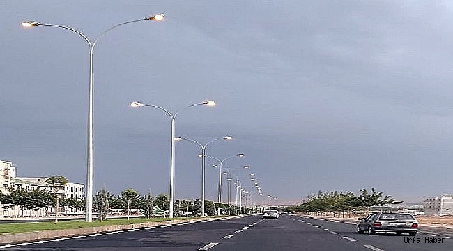 Dedaş gündüz sokak lambalarını yakacak