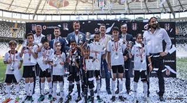 Geleceğin KaraKartalı"na Felis'ten 3 ödül birden