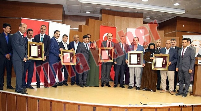 Şanlıurfa'da şehit ailelerine Devlet Övünç Madalyası verildi