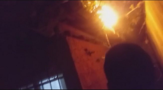 İki katlı ev kundaklandı