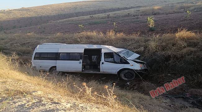 Minibüs devrildi: 2 yaralı