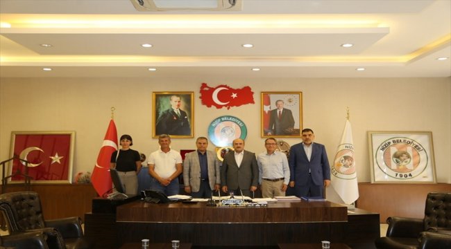 Zeugma Antik Kenti Kazı Başkanı Görkay'dan Belediye Başkanı Sarı’ya ziyaret