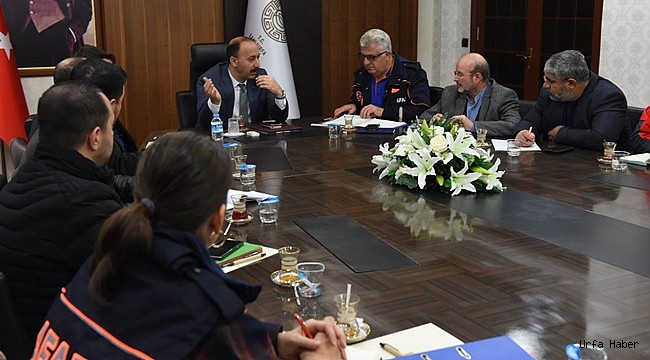 Vali Erin'den Suriye'ye Yardım Toplantısı