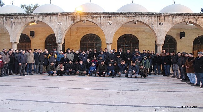 Erat "Müslümanlar olarak 'Ne mutlu Müslümanım diyene' demeliyiz"