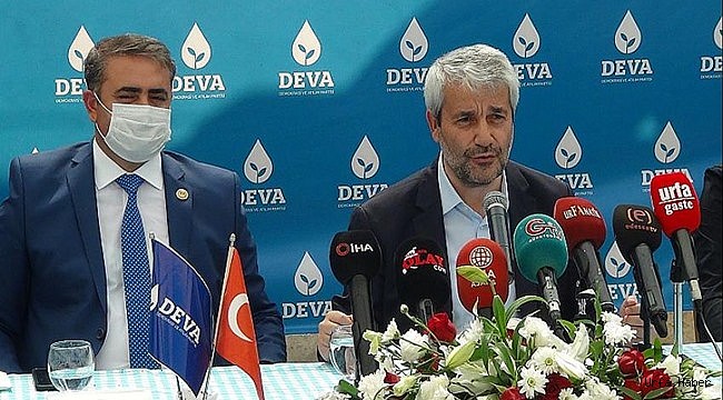 DEVA'dan Şanlıurfa  İlçe Başkanlarına Yetki Belgesi Verildi