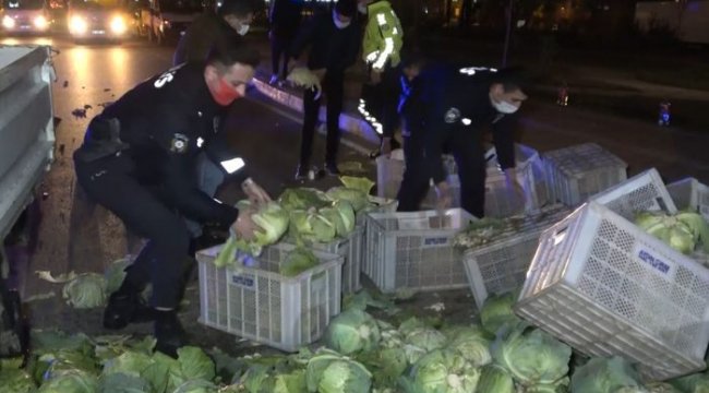 Alkollü sürücünün sebep olduğu kazada yol lahana tarlasına döndü