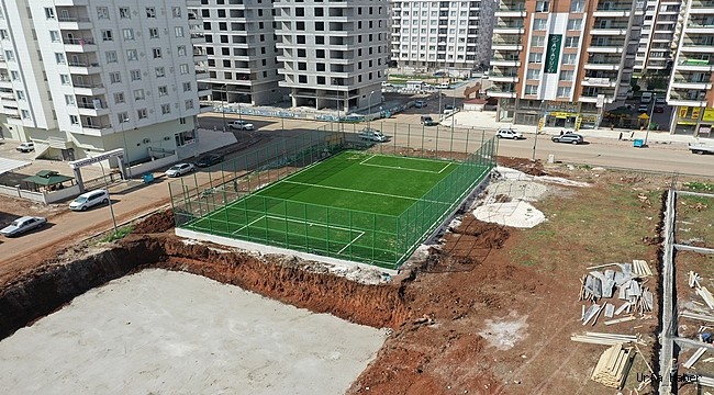 Başkan Canpolat İle Karşıyaka'da Projeler Bir Bir Yükseliyor