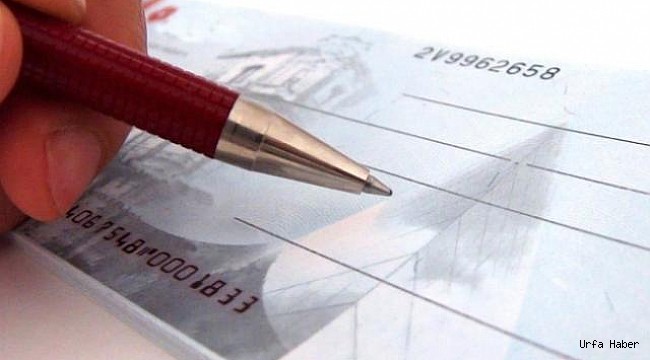 Çeklerin ibraz süresi ertelendi
