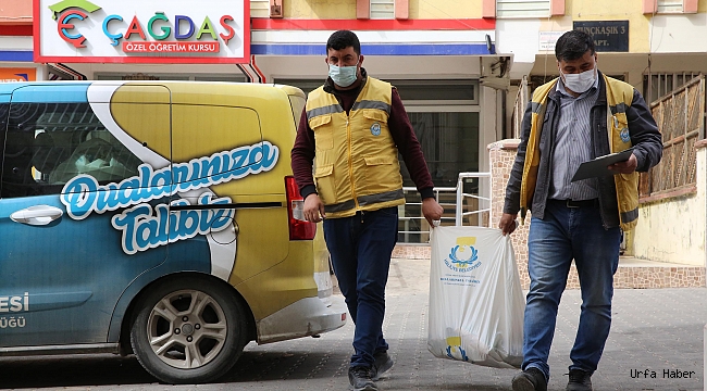 Haliliye Belediyesi, Ramazan Ayında Kapıları Tek Tek Çaldı
