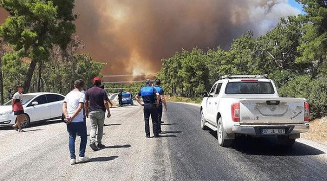 Manavgat'taki yangından korkunç görüntüler