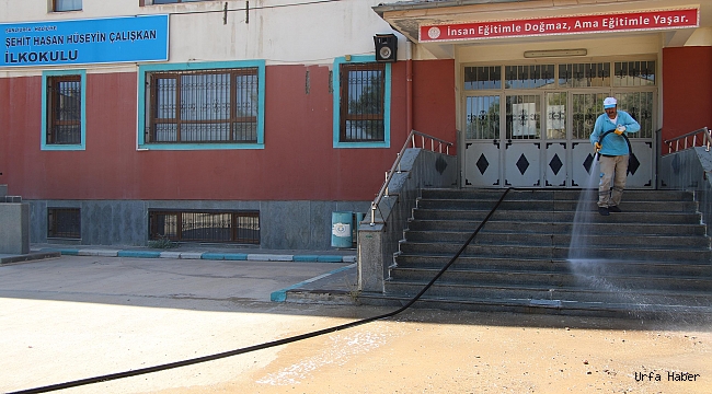 Haliliye'de Okul Bahçeleri Eğitim Dönemine Hazırlanıyor