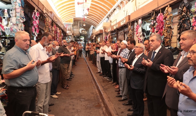 Başkan Beyazgül Ahilik Haftasında Esnaf Duasına Katıldı