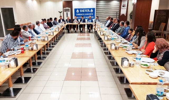 DEVA Partisi muhtarlarla görüştü!