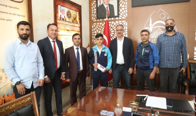 Başkan Kuş, Başarılı Sporcuları Ödüllendirdi
