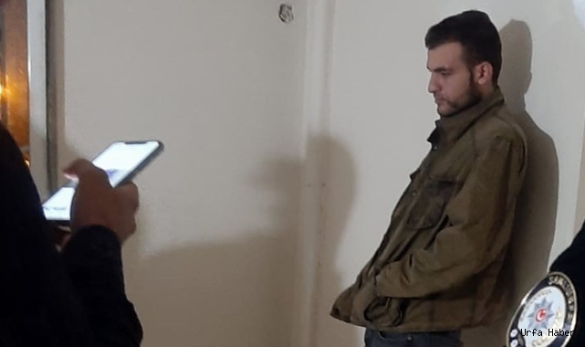 Hırsız site yöneticisinden kaçamadı