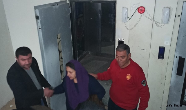 Suruç’ta  bir vatandaş asansörde mahsur kaldı