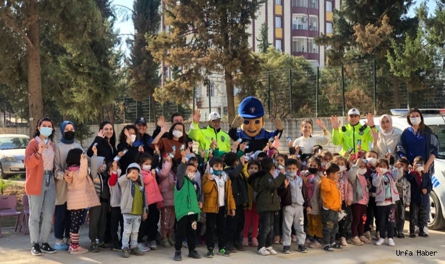 Urfa'da 500 öğrenciye trafik kuralları anlatıldı