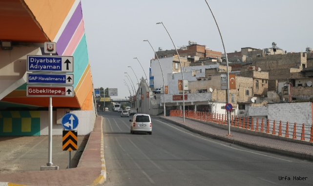 Urfa'nın yollarındaki levhalar yenileniyor