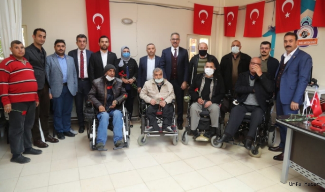 Kuş evlerine giderek Engelliler Gününü kutladı!