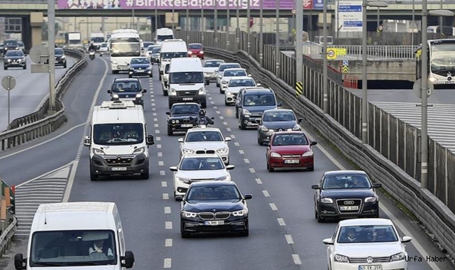 Akaryakıttaki artış trafiği rahatlattı! Araç sayısı azaldı