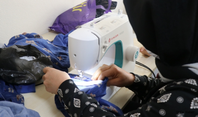 Haliliye’de anneler öğreniyor çocuklar eğleniyor
