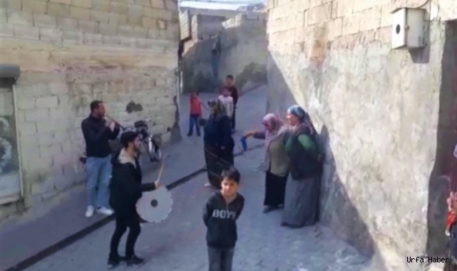 Urfa’da davullu zurnalı ev yıkımı