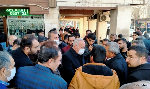 Urfa’da esnaf elektrik faturası sorununu Vekil Aydınlık’a iletti