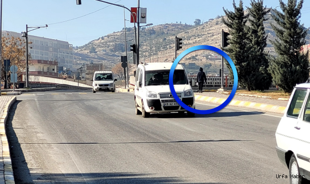 Urfa'da mendil satan çocuk sayısı arttı! Vatandaş tepkili