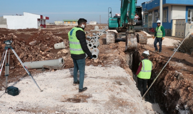 Viranşehir’de kanalizasyon döşeme çalışması başladı