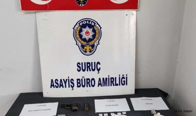 Pusuya yatan polis, zehir tacirlerini suçüstü yakaladı