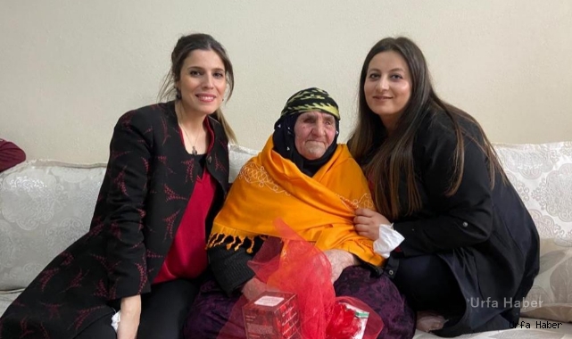 Şanlıurfa’da protokol eşleri yaşlıları unutmadı
