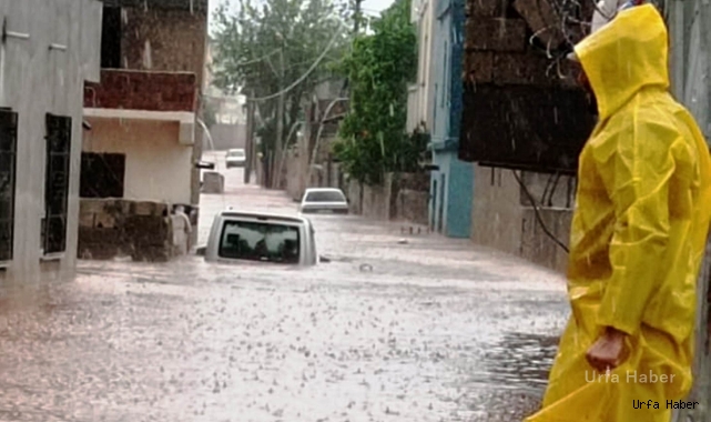Halfeti’de dolu sonrası sel