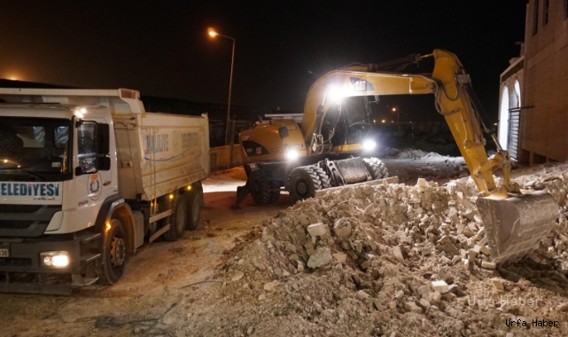Haliliye’nin refahı için ekipler gece mesaisinde