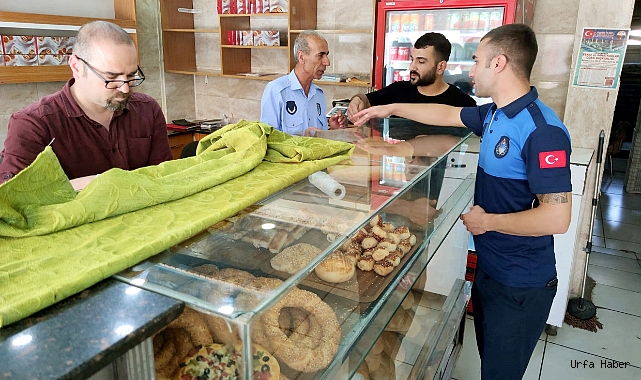 Şanlıurfa'da denetimde el konulan düşük gramajlı ekmekler ücretsiz dağıtıldı