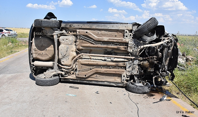Şanlıurfa'da öğretmenleri taşıyan otomobil takla attı: 1 ölü