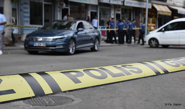 Çarşının göbeğinde otomobile silahlı saldırı